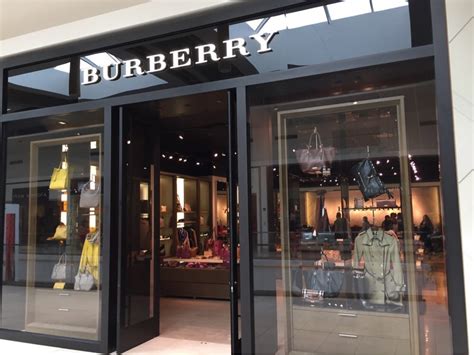 Burberry wholesale outlet